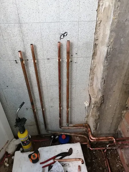 Fontanería Bezanilla - Fontanero en Bilbao - foto 2