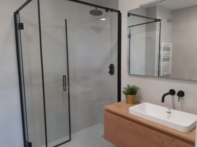 REFORMES FACTORY S.L. - Sabadell