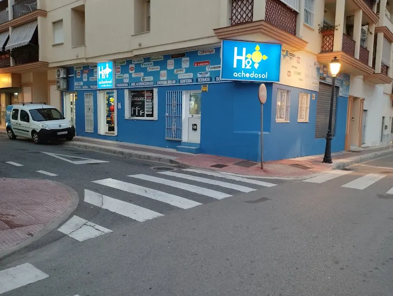 H2 Achedosol FONTANERIA,CLIMA,PISCINA,BAÑOS - Marbella