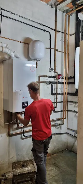 MERBA Montajes Eléctricos y Reparaciones Barcelona - Electricista en Barcelona - foto 2