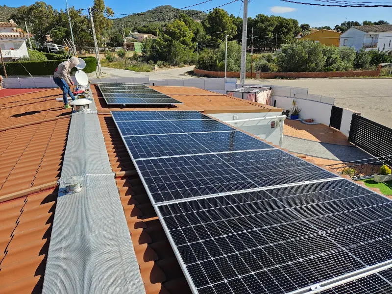 Lampiservi - Servicio de instalación eléctrica en Barcelona - foto 2