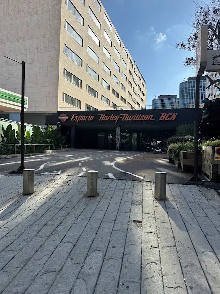 BRICO - Reformas en Barcelona - foto 2