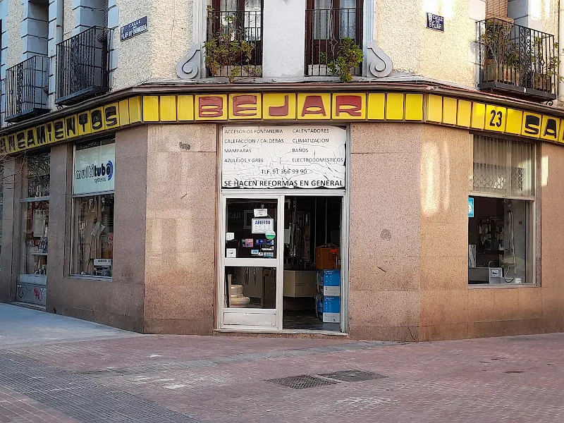 Saneamientos Béjar - Tienda de equipos de baños en Madrid - foto 3