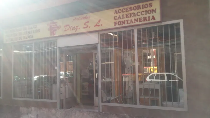 Twins Desingner - Tienda de artículos de fontanería en Madrid - foto 2