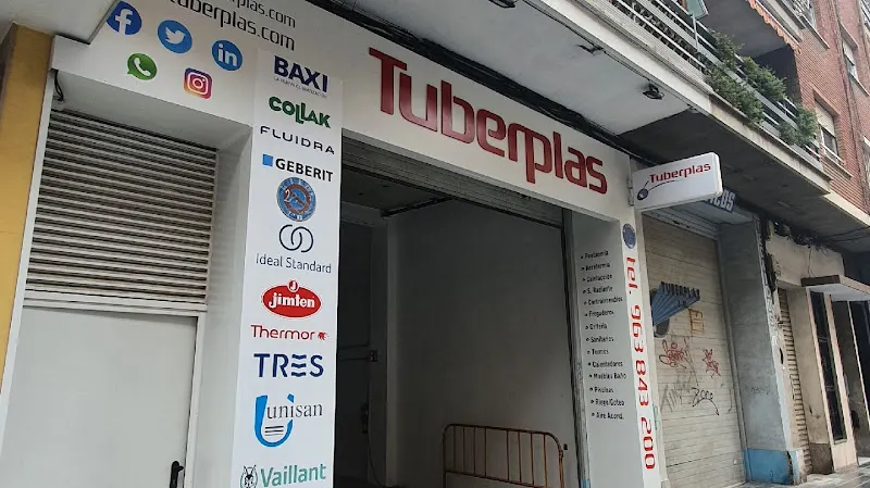 Tuberplas S. A. C/ Totana Valencia - Tienda de artículos de fontanería en València - foto 2